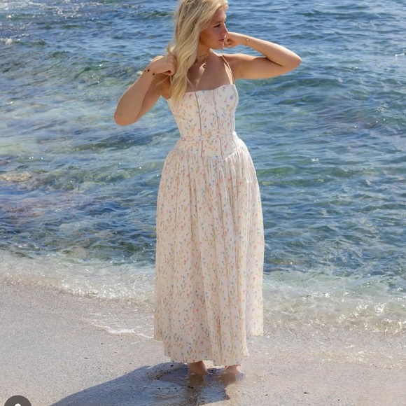 HOUSE OF CB XS  A-C Ysabella' White Posy Print Cotton Maxi Sundress NWOT - Picture 4 of 13